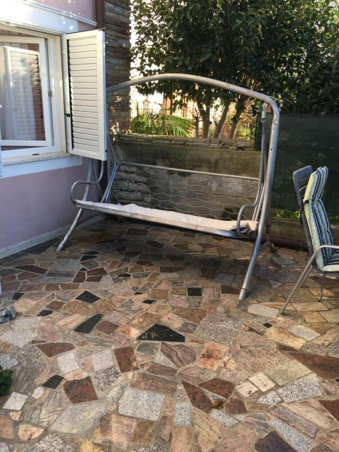 Apartman Ana Umag Exteriör bild